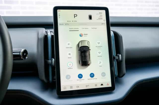 Volvo EX30 (2024) thumbnail 19