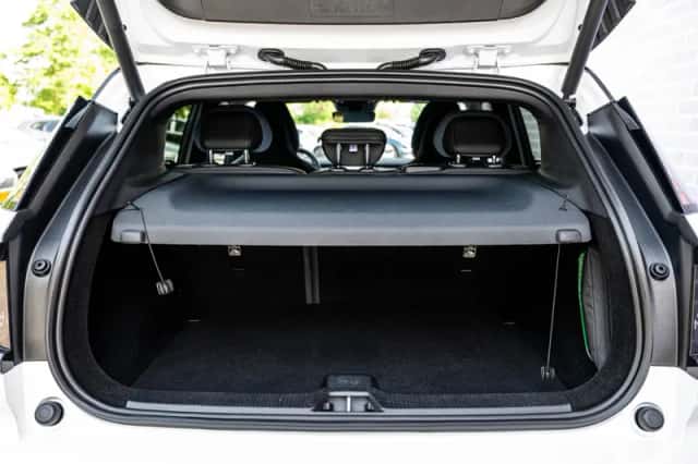 Volvo EX30 (2024) thumbnail 23