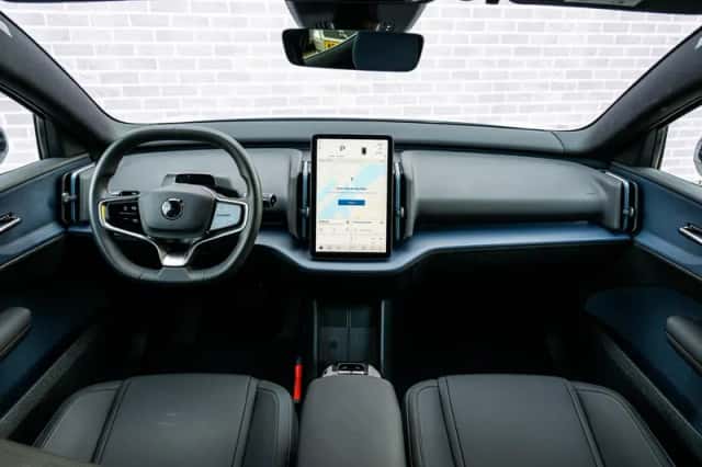 Volvo EX30 (2024) thumbnail 5