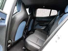 Volvo EX30 (2024) thumbnail 7