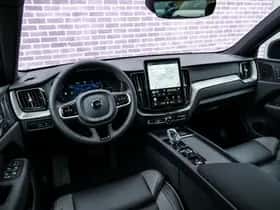 Volvo XC60 (2025) thumbnail 11