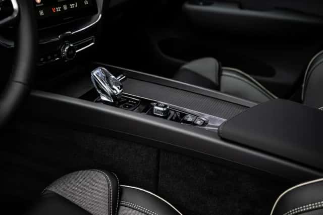 Volvo XC60 (2025) thumbnail 12