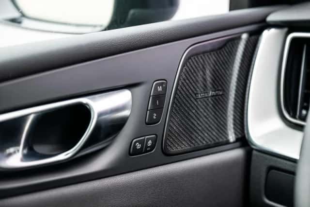 Volvo XC60 (2025) thumbnail 21