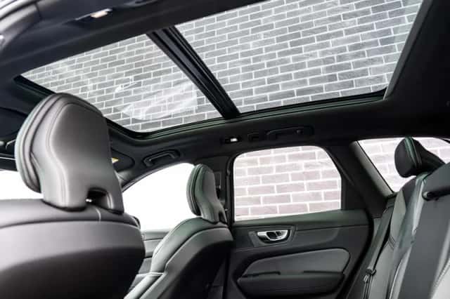 Volvo XC60 (2025) thumbnail 4