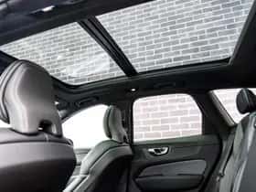 Volvo XC60 (2025) thumbnail 4
