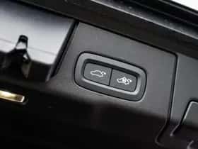 Volvo XC60 (2025) thumbnail 9
