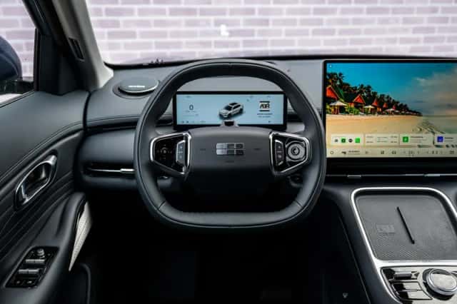 Geely Starray EM-i (2026) thumbnail 3