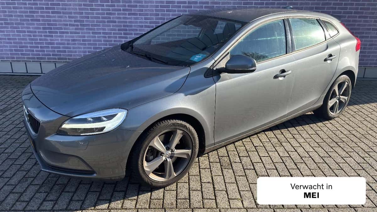Volvo V40 — foto 1
