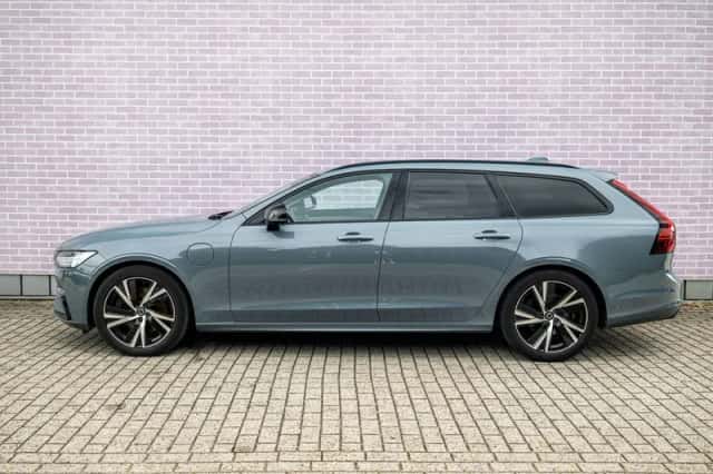 Volvo V90 (2023) thumbnail 4