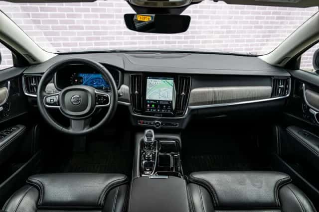 Volvo V90 (2023) thumbnail 5