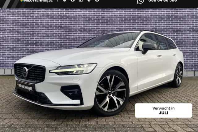 Volvo V60 (2022) thumbnail 1