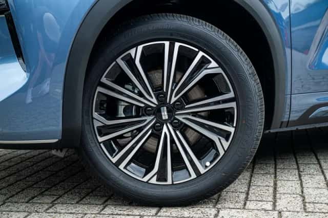 Geely Starray EM-i (2026) thumbnail 5