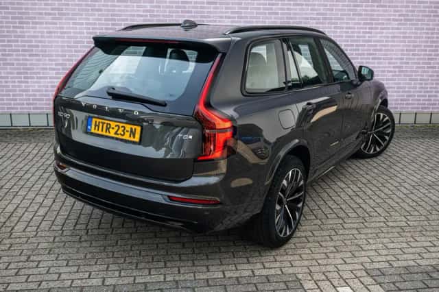 Volvo XC90 (2025) thumbnail 16