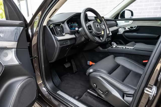 Volvo XC90 (2025) thumbnail 17
