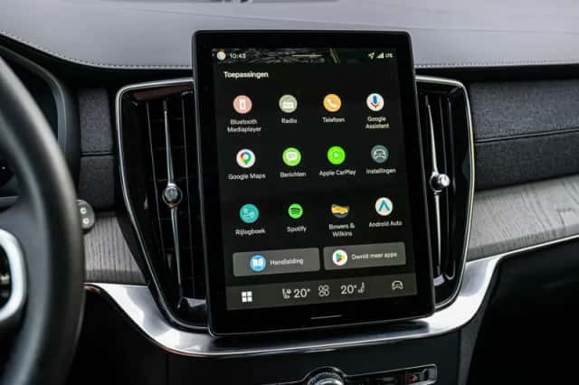 Volvo XC90 (2025) thumbnail 18