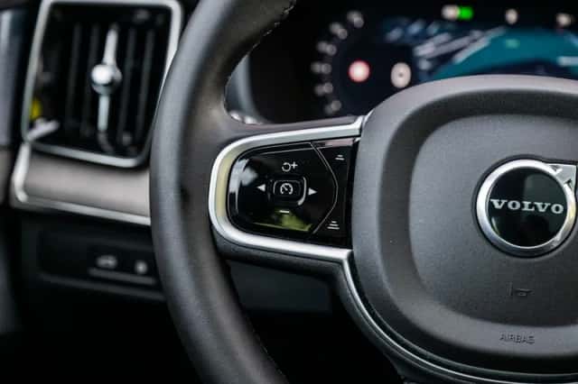 Volvo XC90 (2025) thumbnail 28
