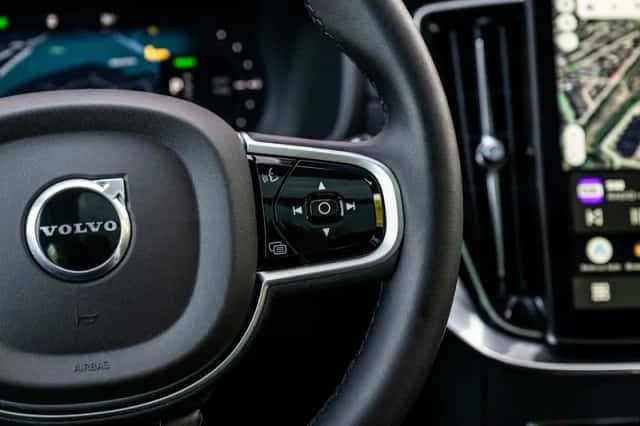 Volvo XC90 (2025) thumbnail 29
