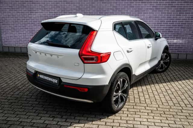 Volvo XC40 (2021) thumbnail 15