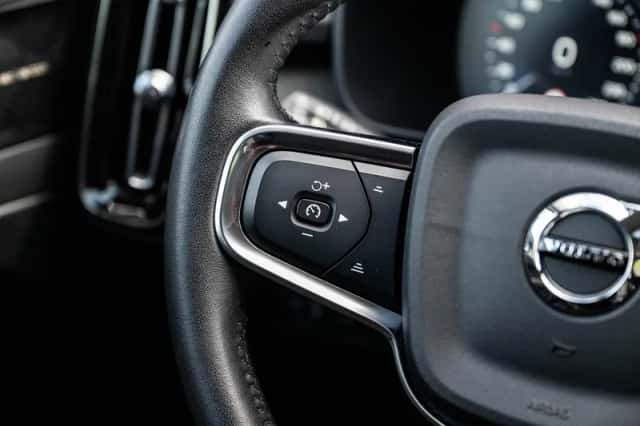 Volvo XC40 (2021) thumbnail 21