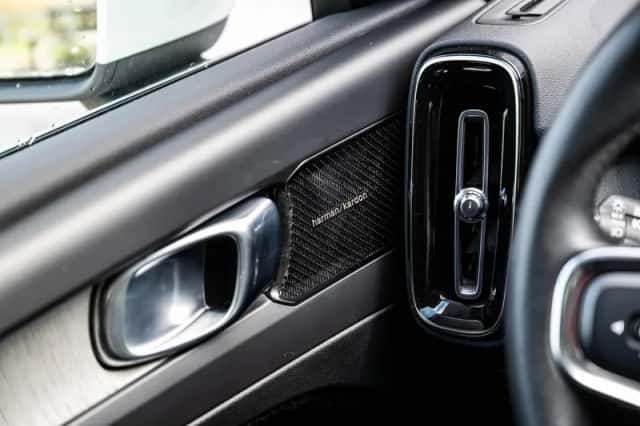 Volvo XC40 (2021) thumbnail 24