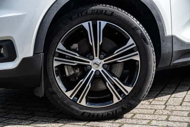 Volvo XC40 (2021) thumbnail 30