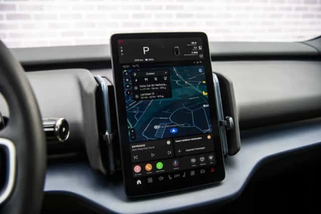 Volvo EX30 (2025) thumbnail 20