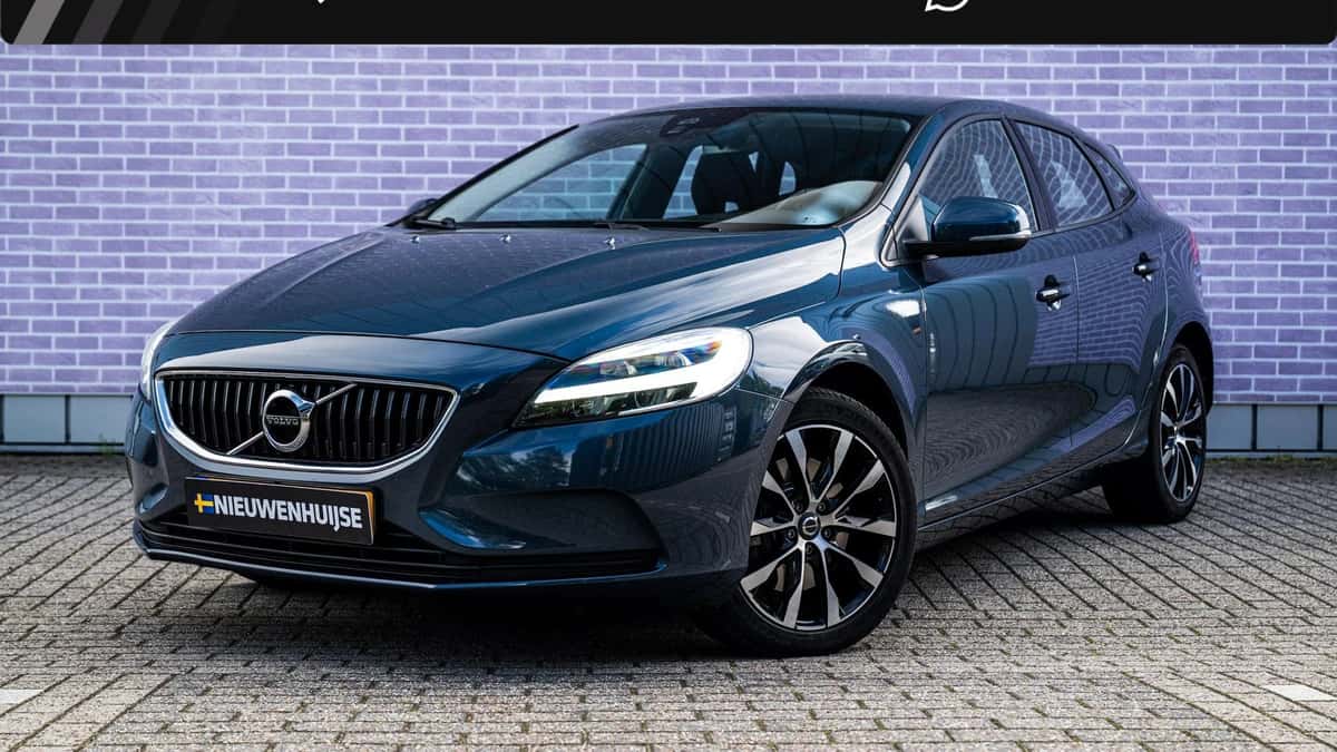 Volvo V40 — foto 1