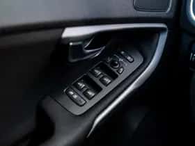 Volvo V40 thumbnail 19