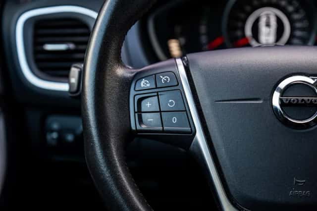 Volvo V40 (2019) thumbnail 20