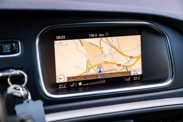 Volvo V40 (2019) thumbnail 23