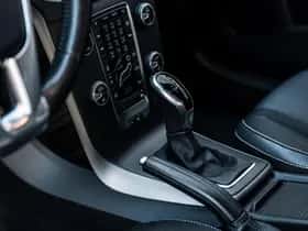 Volvo V40 thumbnail 25