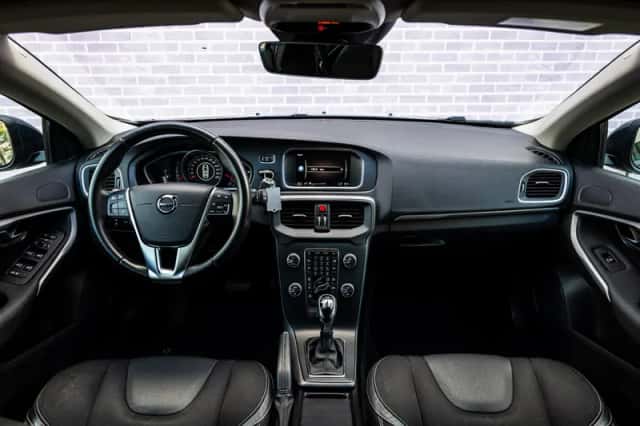 Volvo V40 (2019) thumbnail 5