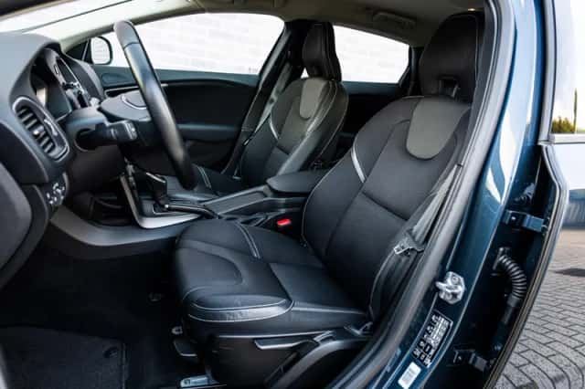 Volvo V40 (2019) thumbnail 7