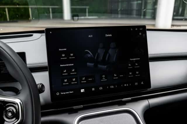 Geely Starray EM-i (2026) thumbnail 36
