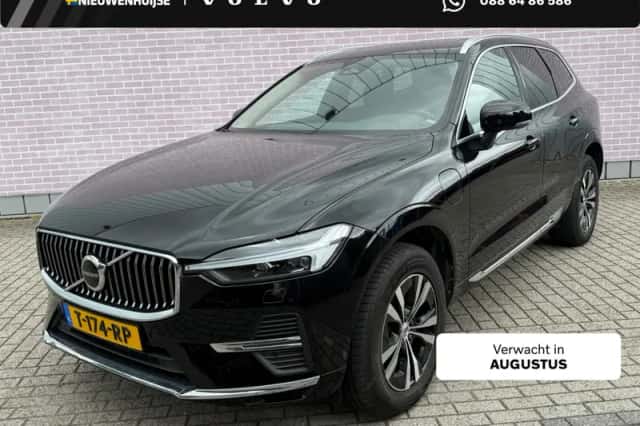 Volvo XC60 (2022) thumbnail 1