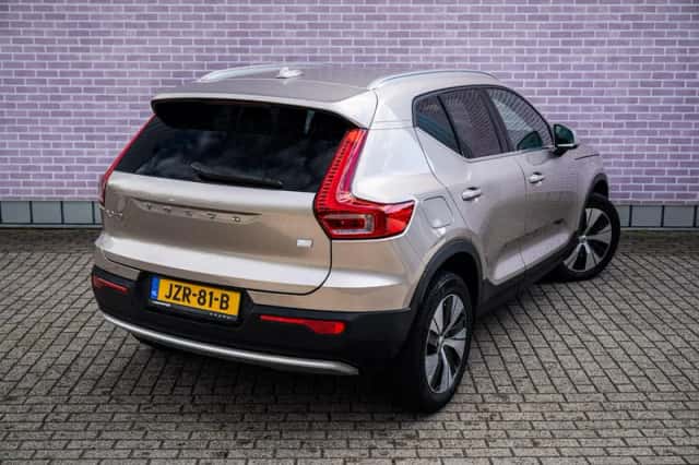 Volvo XC40 (2022) thumbnail 15