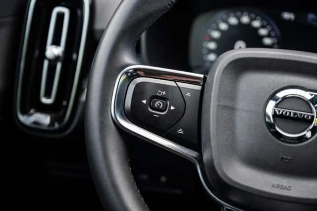 Volvo XC40 (2022) thumbnail 22