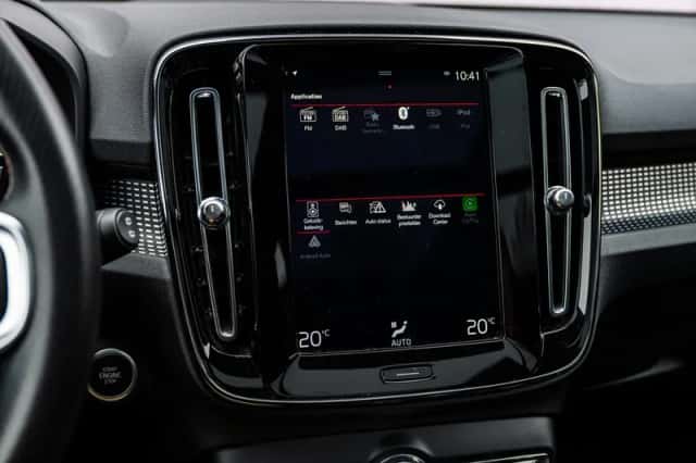 Volvo XC40 (2021) thumbnail 20