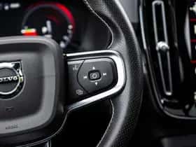 Volvo XC40 thumbnail 23