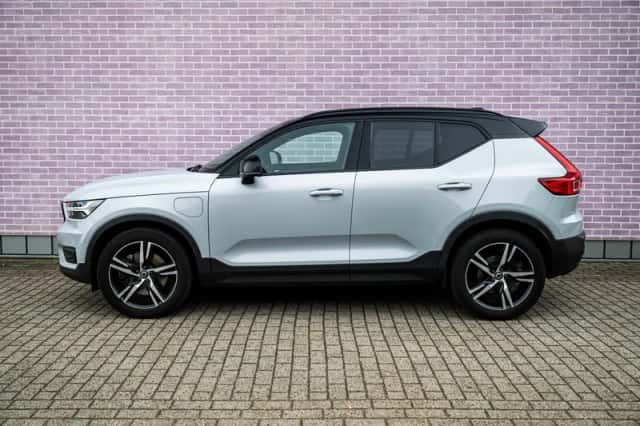 Volvo XC40 (2021) thumbnail 4