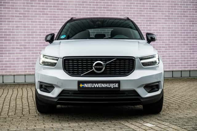 Volvo XC40 (2021) thumbnail 8