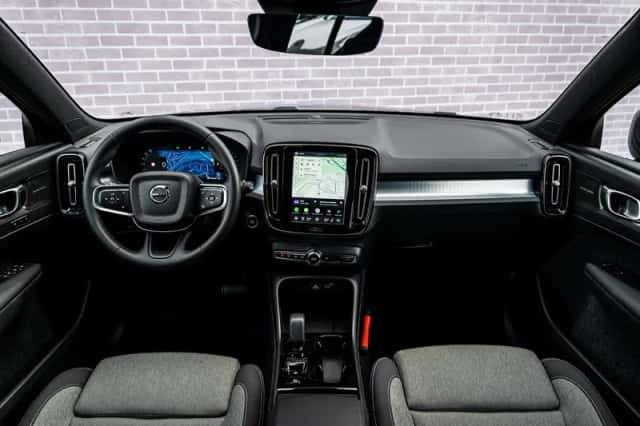 Volvo XC40 (2026) thumbnail 5