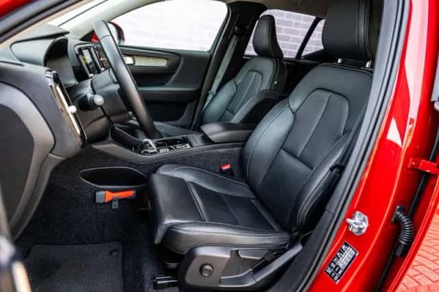 Volvo XC40 (2020) thumbnail 6