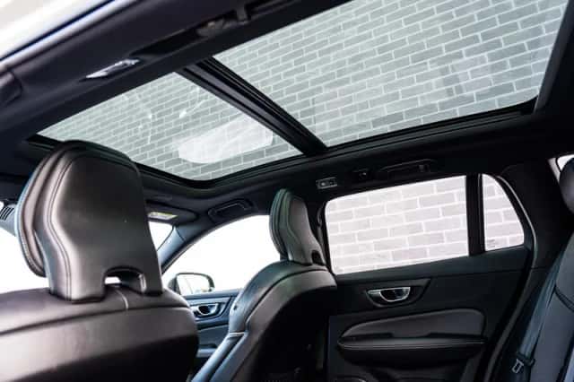 Volvo V60 (2021) thumbnail 29