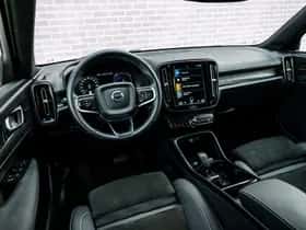 Volvo XC40 thumbnail 12