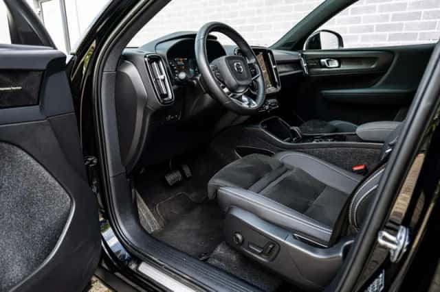 Volvo XC40 (2022) thumbnail 18