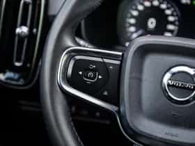 Volvo XC40 thumbnail 26