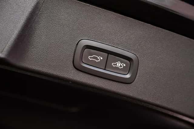 Volvo XC40 (2022) thumbnail 30