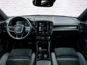Volvo XC40 thumbnail 6