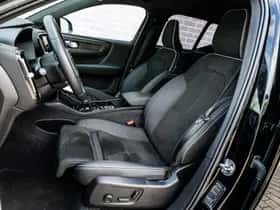 Volvo XC40 thumbnail 7